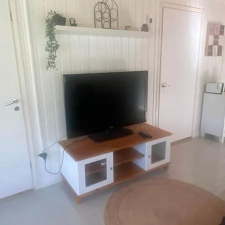 Stugan Tatil Evi Lemland